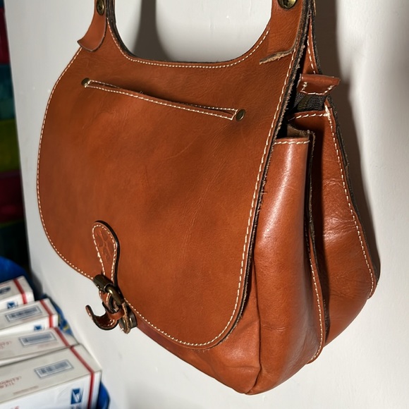 Patricia Nash London Smooth Leather Saddle Bag - Picture 8 of 16